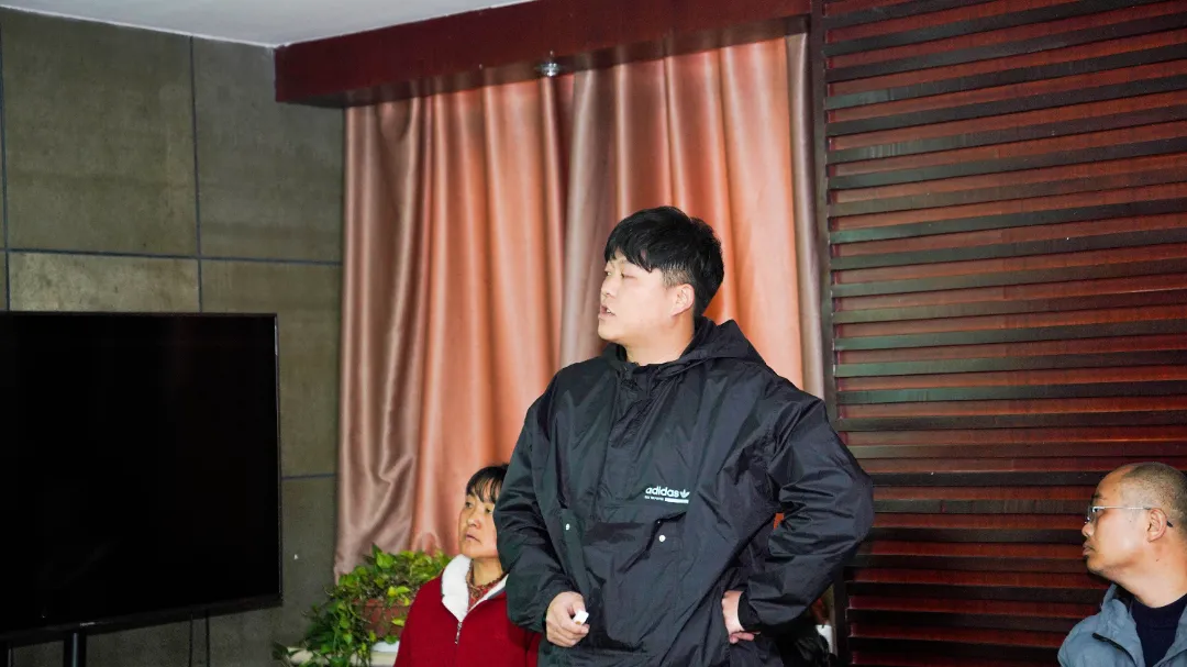 六大茶山2021年終述職圓滿完成，共迎百年榮耀&middot;雙十加冕的2022年